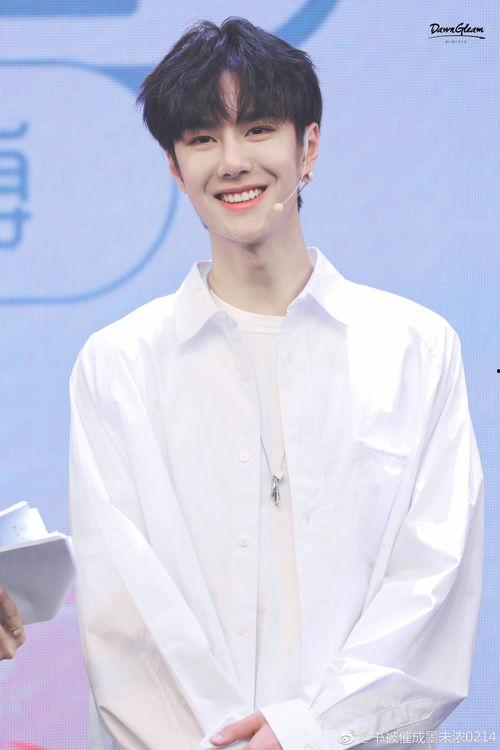 王一博街舞队员爆料视频,幕后训练花絮曝光